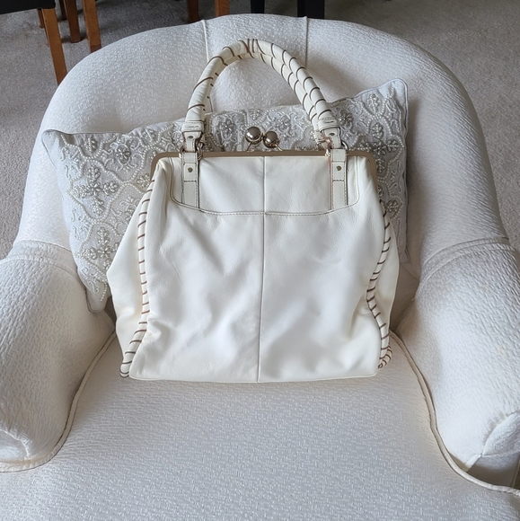 Cynthia Rawley Cream Leather Purse - Picture 2 of 8